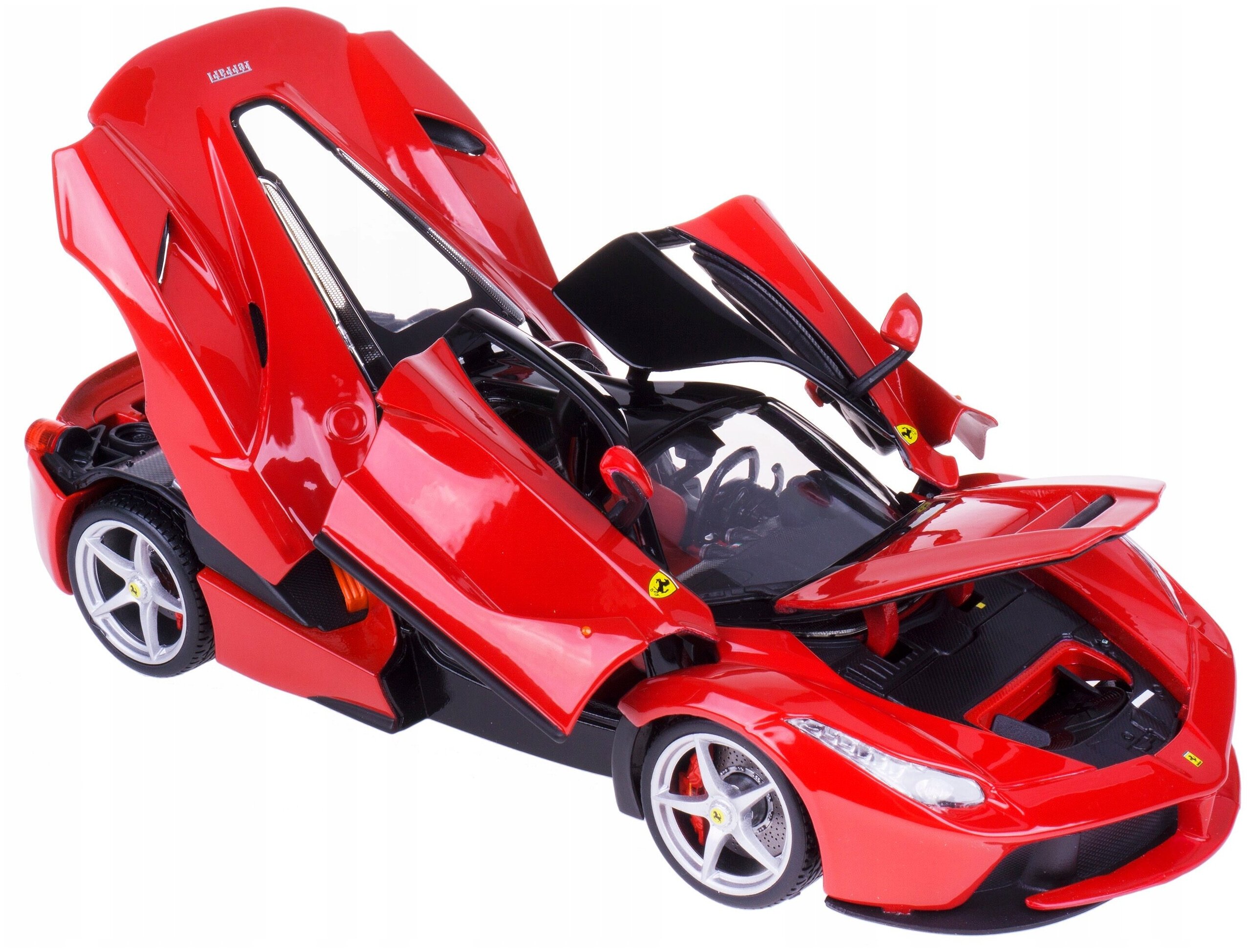 Peg Perego автомобиль Ferrari LAFERRARI 82700